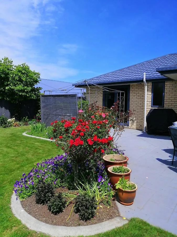 Perfect Home, Stunning Gardens - Aidanfield Gardens Bellissimo Christchurch 0*,  Nowa Zelandia